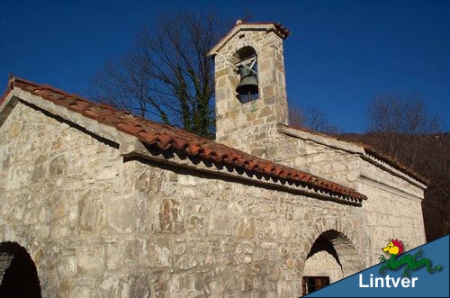 Atrio, campanile, chiesa