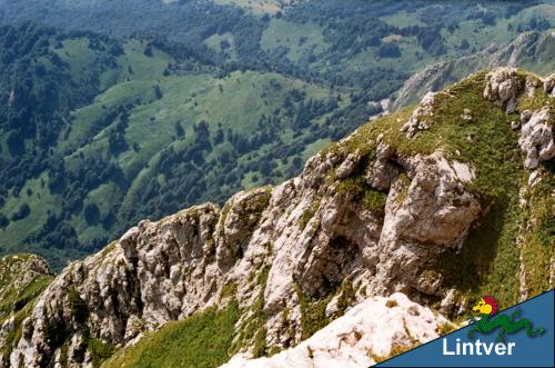 Veduta aerea dalla ferrata Silva Koren